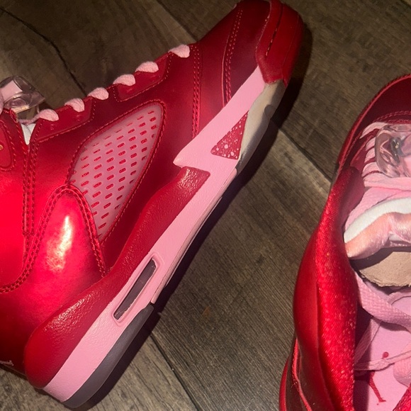 Valentine’s Day Jordan 5’s - Picture 5 of 7